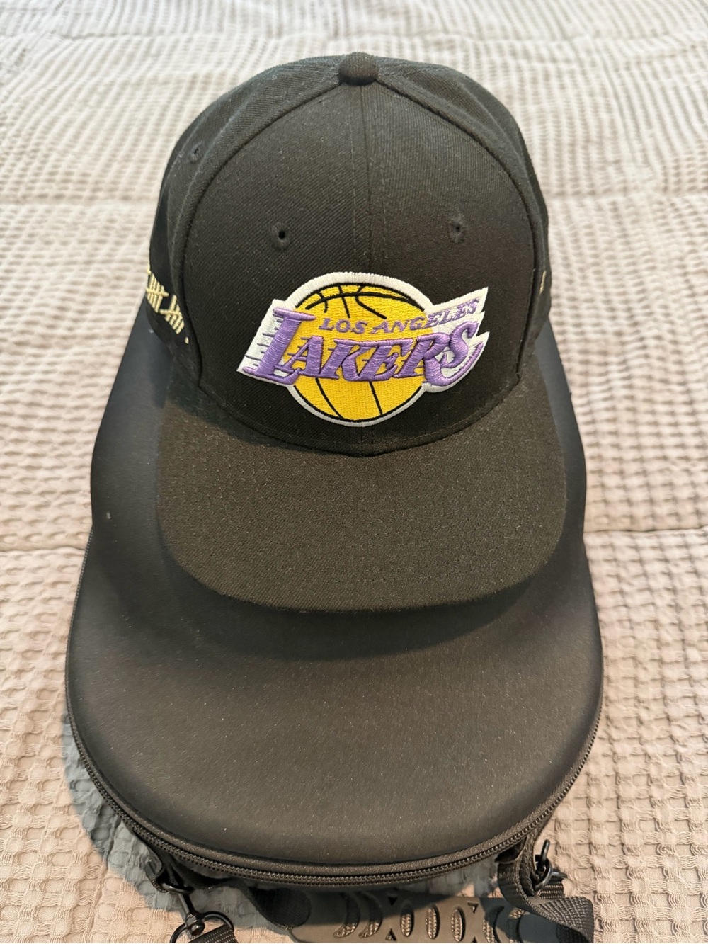 New Era NBA Los Angeles Lakers Basketball 9FIFTY Snapback Hat Black Gold